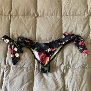 Montce Emma Floral Uno Tie Bottom